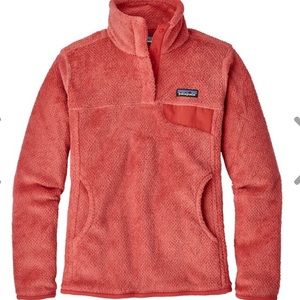 Patagonia fleece pullover